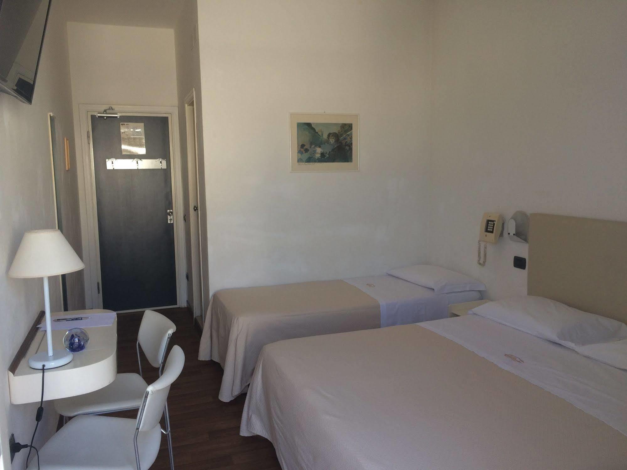 Hotel Nettuno Pesaro Zewnętrze zdjęcie