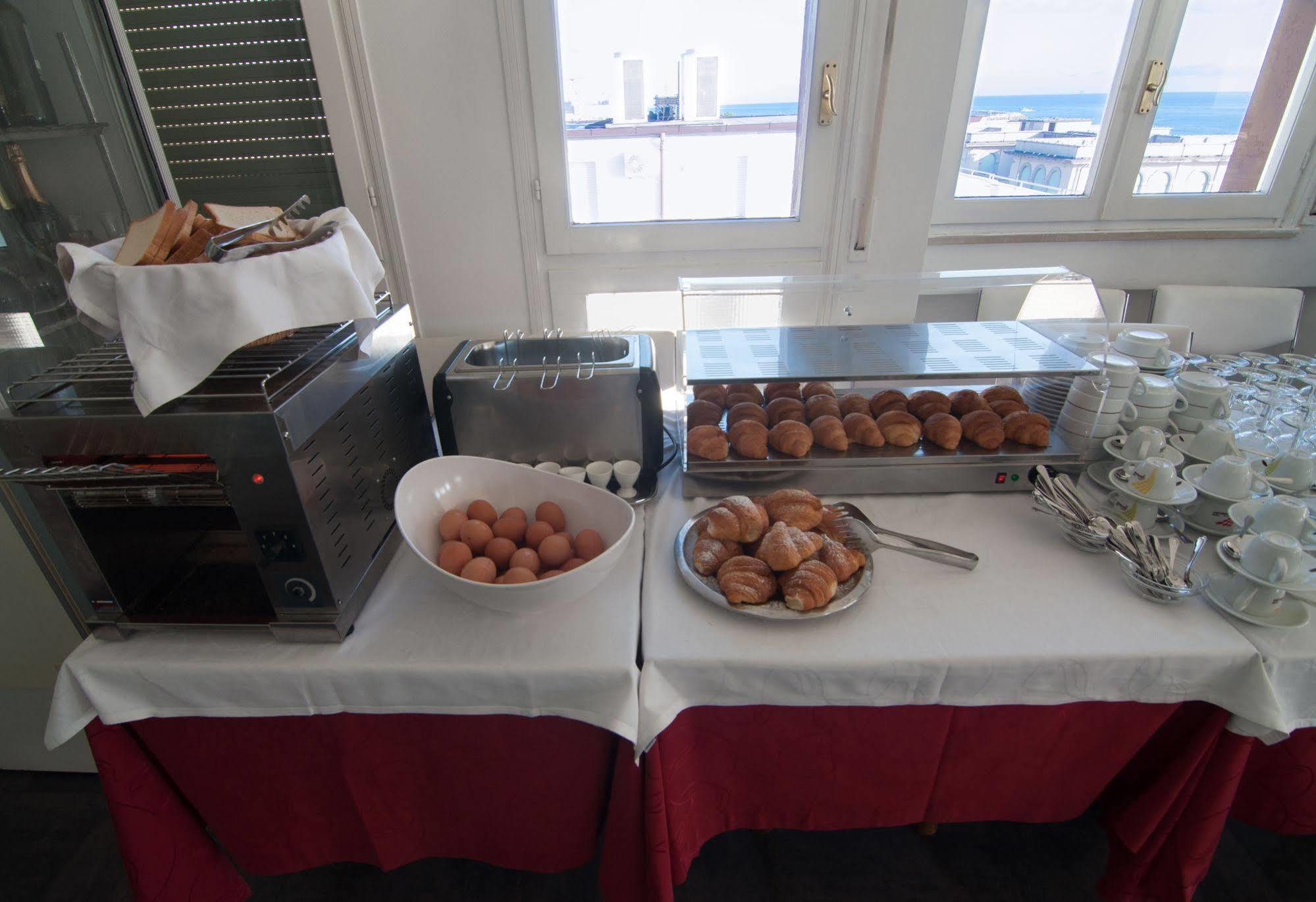 Hotel Nettuno Pesaro Zewnętrze zdjęcie